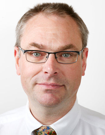 Frank J Verstraete, DrMedVet, BVSc, MMedVet, DAVDC, DECVS, DEVDC